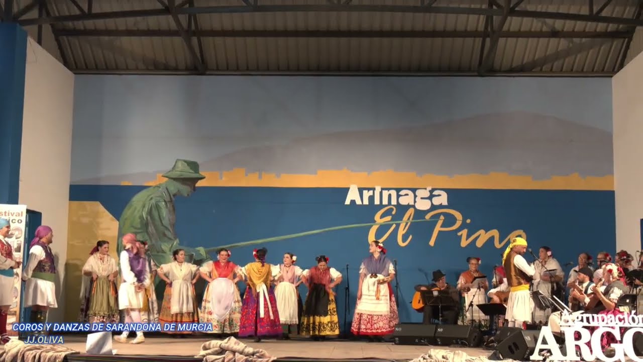 COROS Y DANZAS DE SARANDONA DE MURCIA