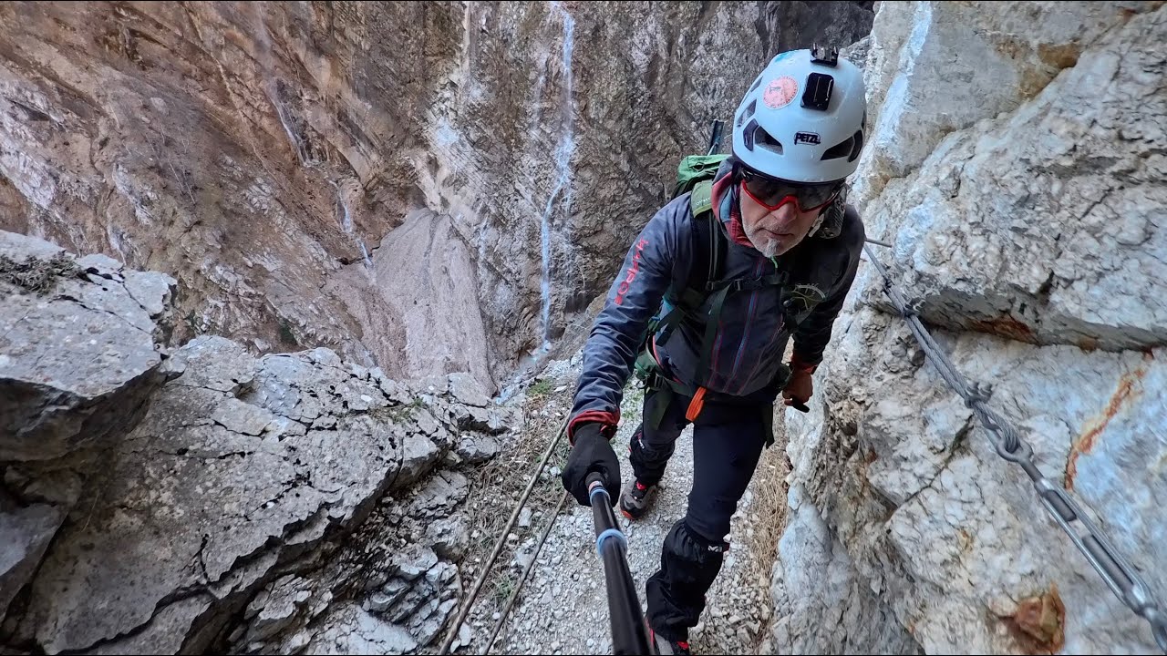 4 Aprile 2025 Eremo di Santa Colomba - Cascate di Vena Rossa 4K
