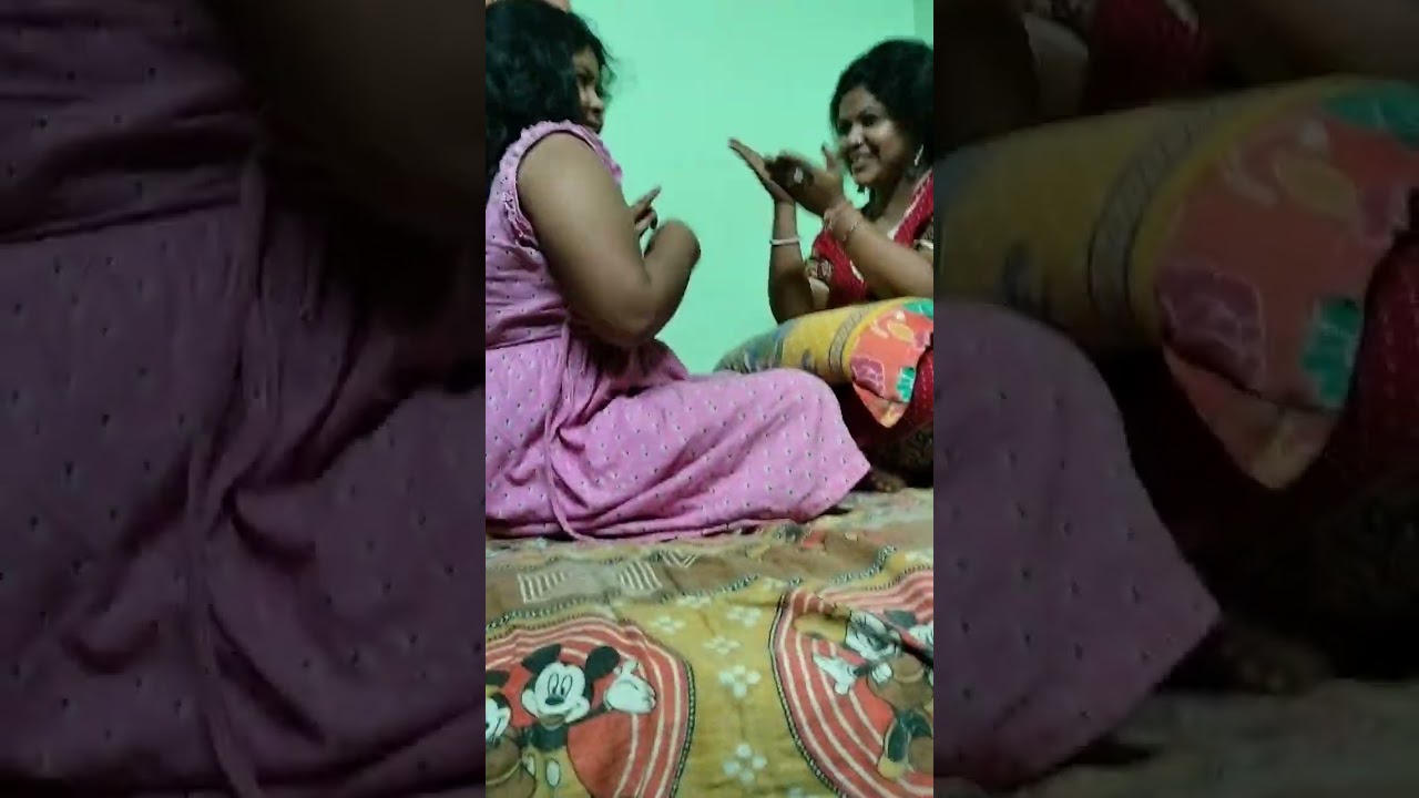 দিদি হিন্দি/ বোন বাংলা গানের লড়াই চলছে ❤️ দেখে বোলো কেমন লাগলো 😍😍#longervideos #orginalvoicevideo