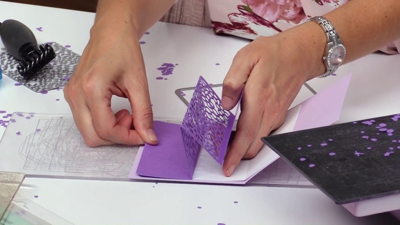 How to Use Background Dies to Create 3D Pop-Up Cards | Stephanie Barnard | Sizzix