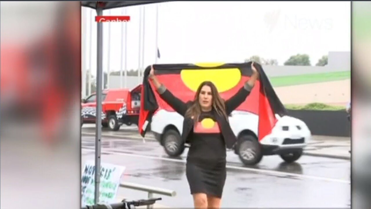 ‘Dead set drongo’: Lidia Thorpe runs ‘around like an idiot’ on Parliament lawn