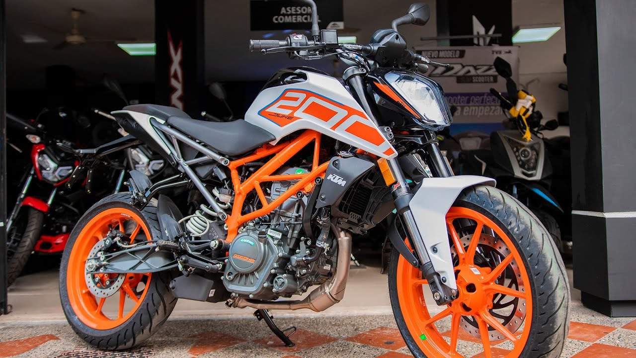 NUEVA KTM DUKE 200 L / Más Batara que NUNCA 😱