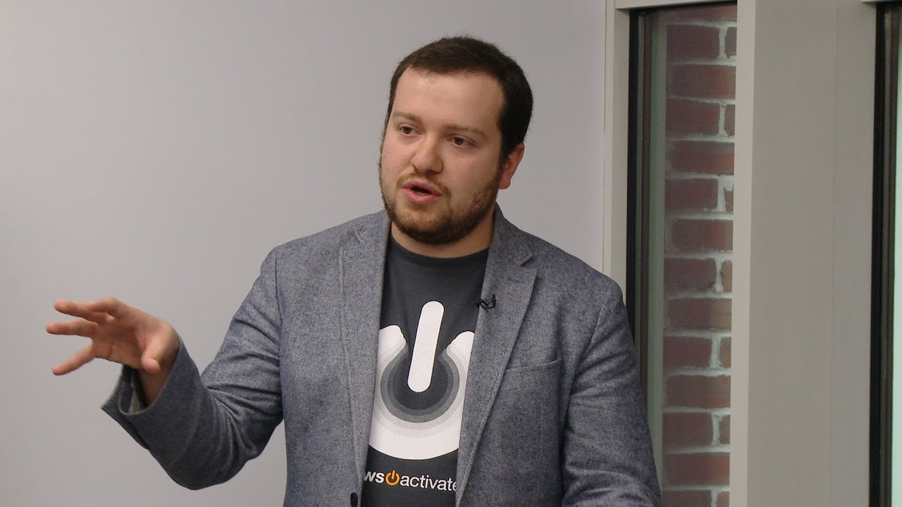 Introduction to Amazon Web Services by Leo Zhadanovsky