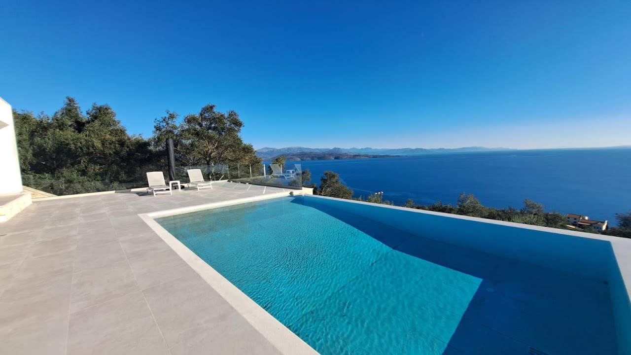 Incredible panoramic sea views villa in Corfu