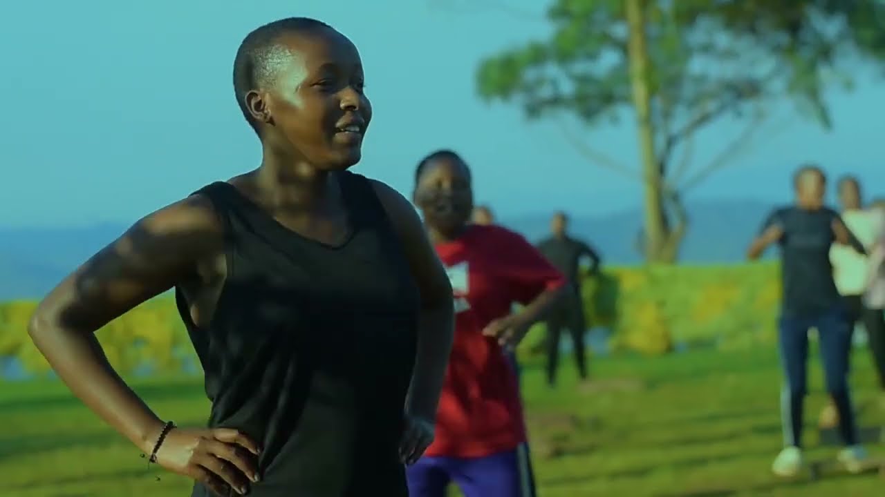 Babikora nk'ababigize umwuga😉! Siporo ni ubuzima'😍