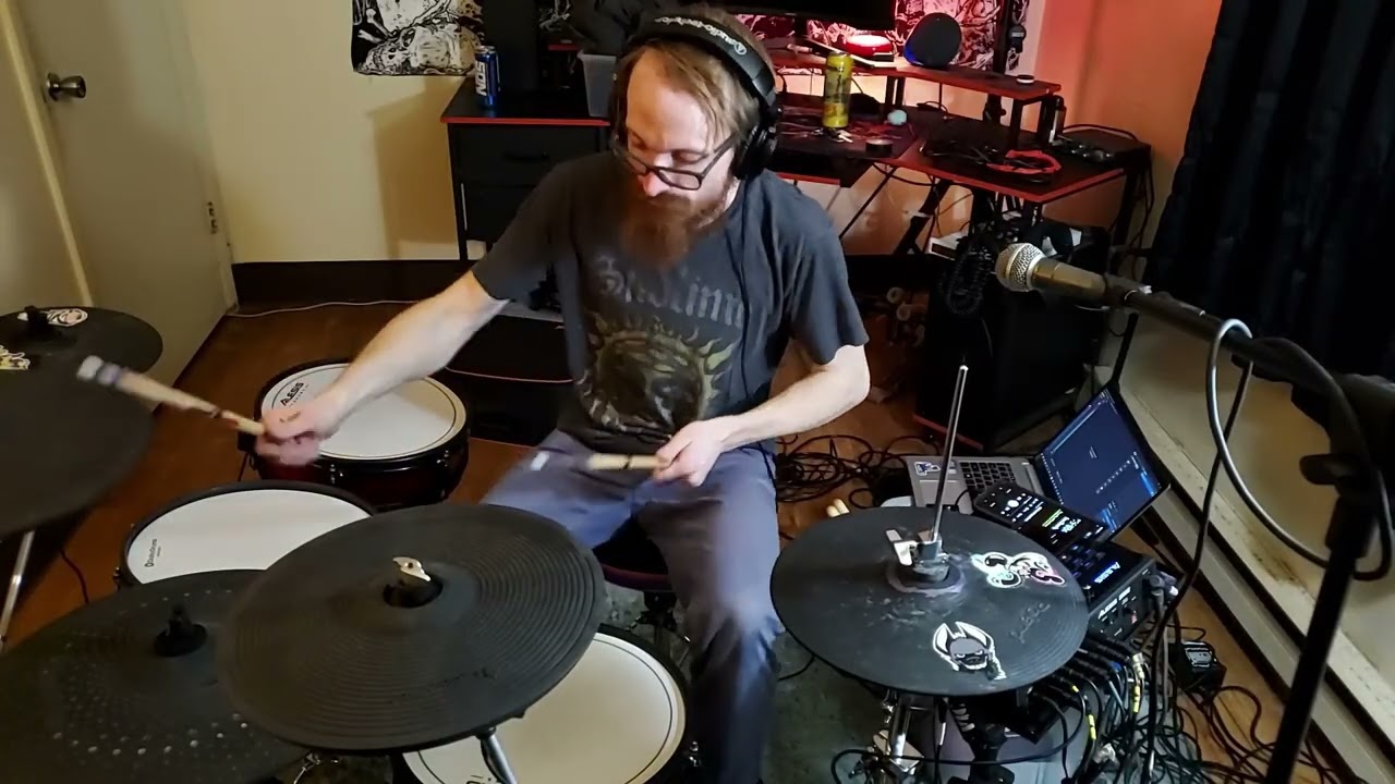 Old school runescape - sea shanty 2 (drum cover) 
