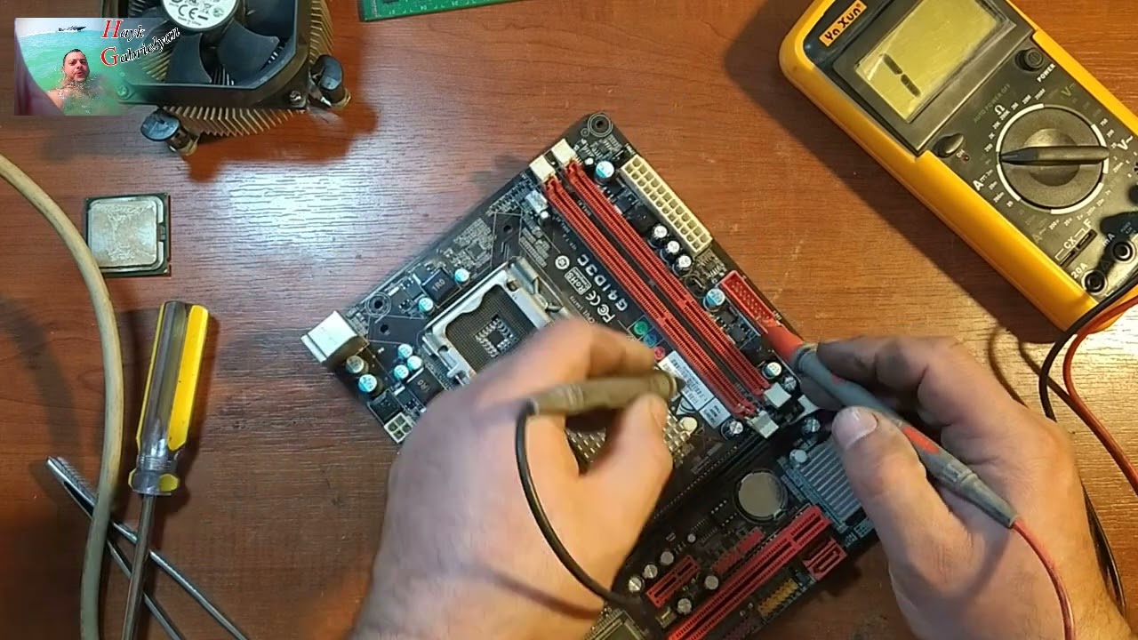 Ремонт материнской платы Biostar G41D3C,материнская плата не включается, на плате короткое замыкание