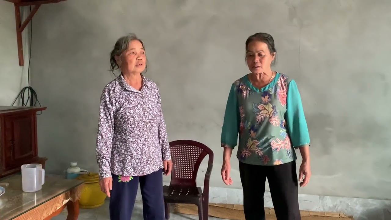 Bà quế làm quá cả làng xóm biết hết chuyện nhà mình 