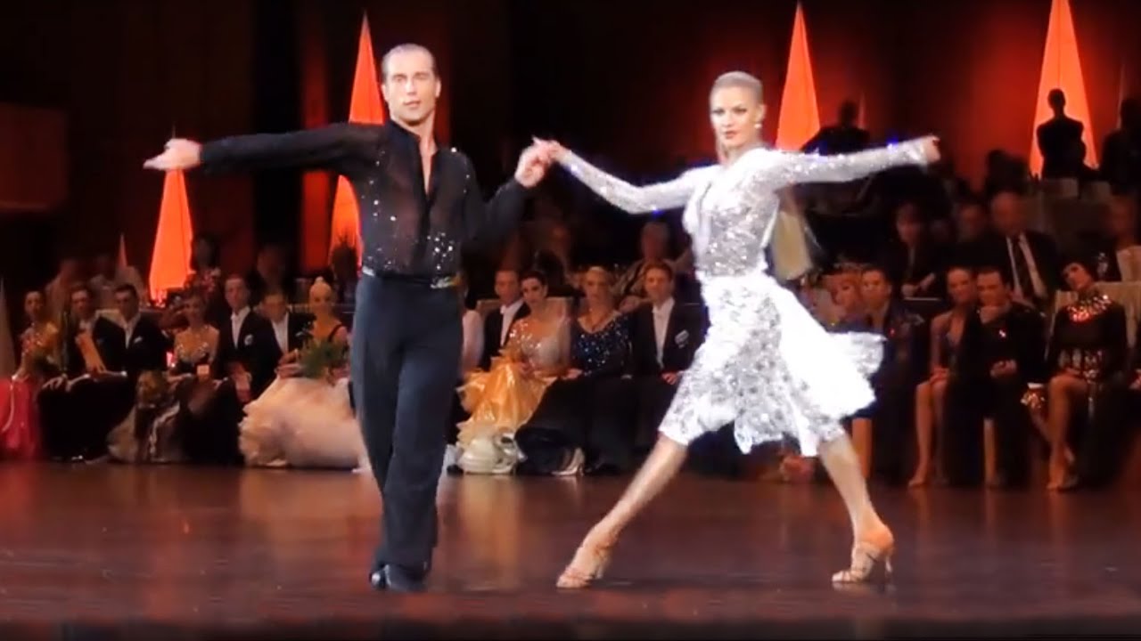 WDC World Series Latin - Honour Dance Rumba - Riccardo Cocchi & Yulia Zagoruychenko