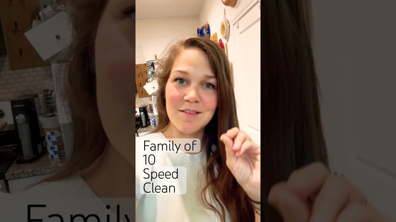 5 Kids vs. One Messy Living Room! #organizationgoals #momofmany #speedclean