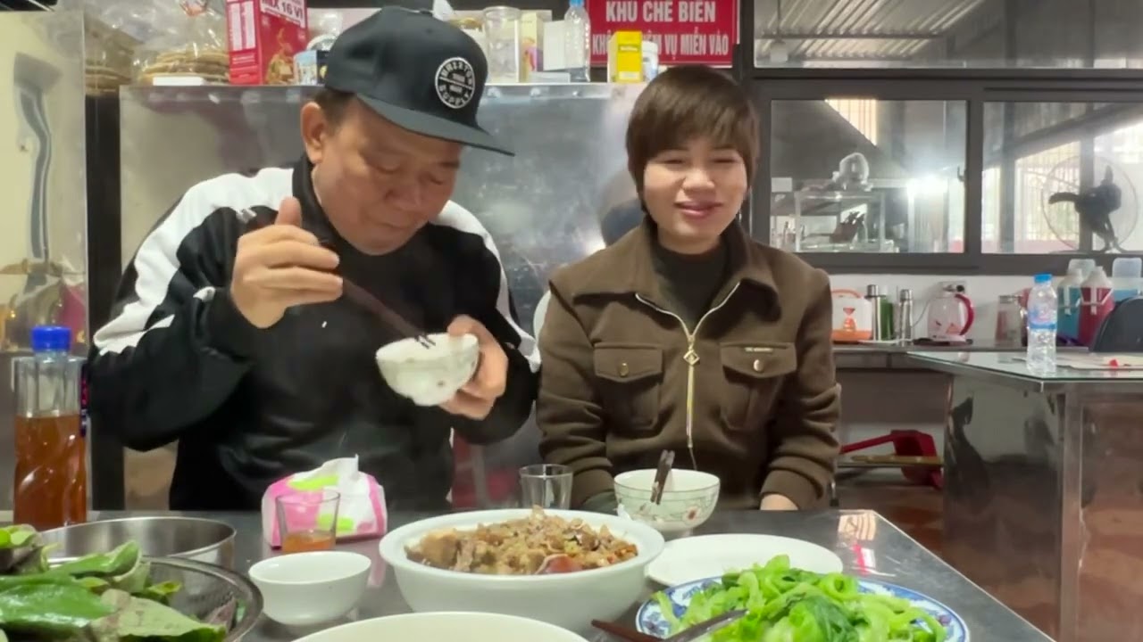 Vợ chồng ăn cơm chưa!