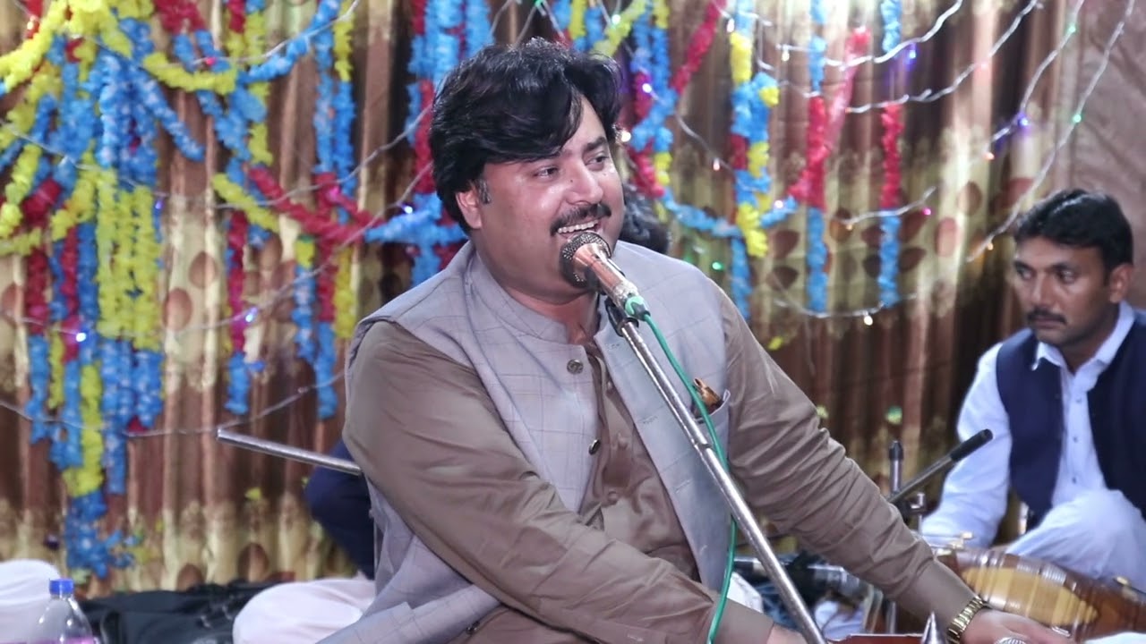 village wedding function part 1 Singer Muneer awan village side marriage function amazing Maiya song