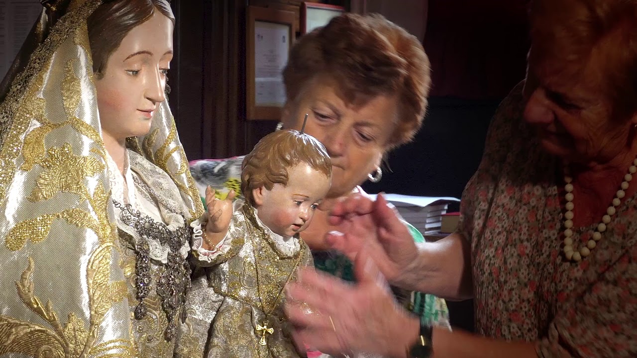 Vestizione Madonna del Rosario - Cologno al Serio