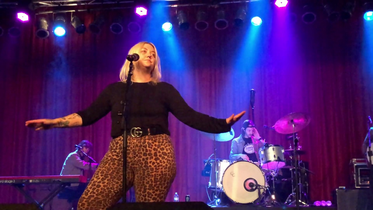 Elle King – Chain Smokin', Hard Drinkin' Woman, Live at Sokol Auditorium, Omaha, NE (5/13/2019)