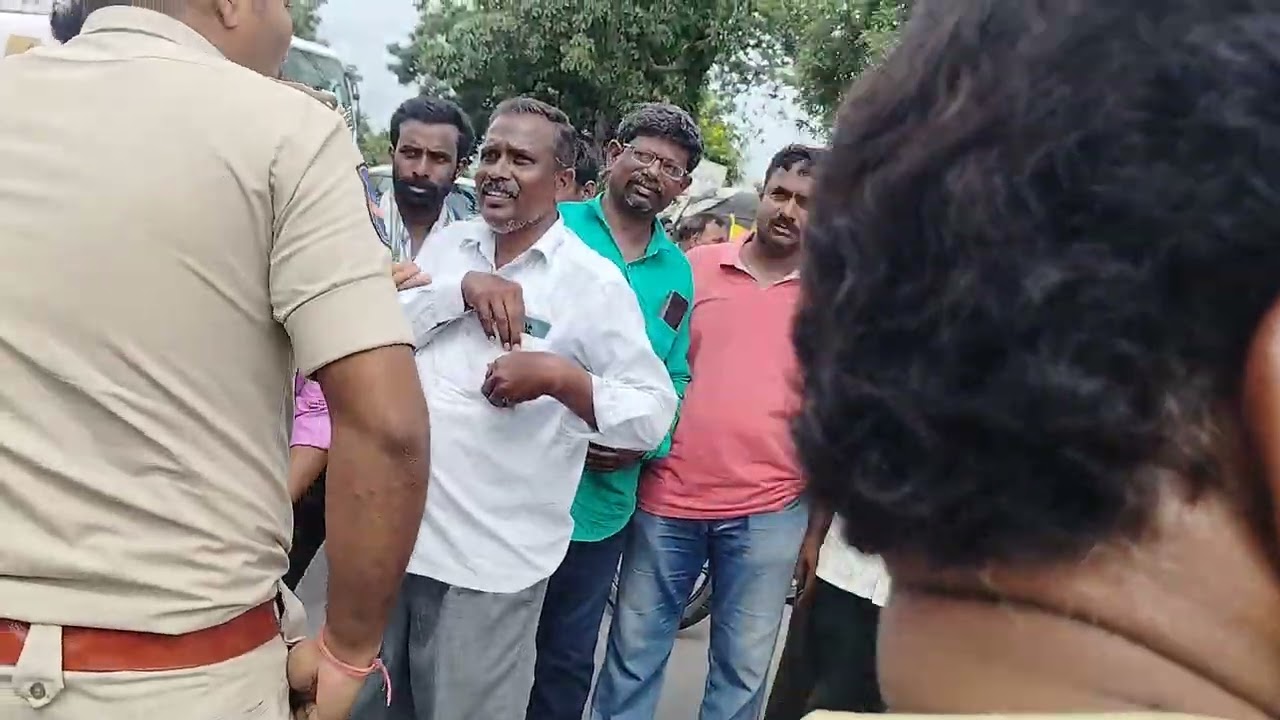 Peddapally lo dharna 