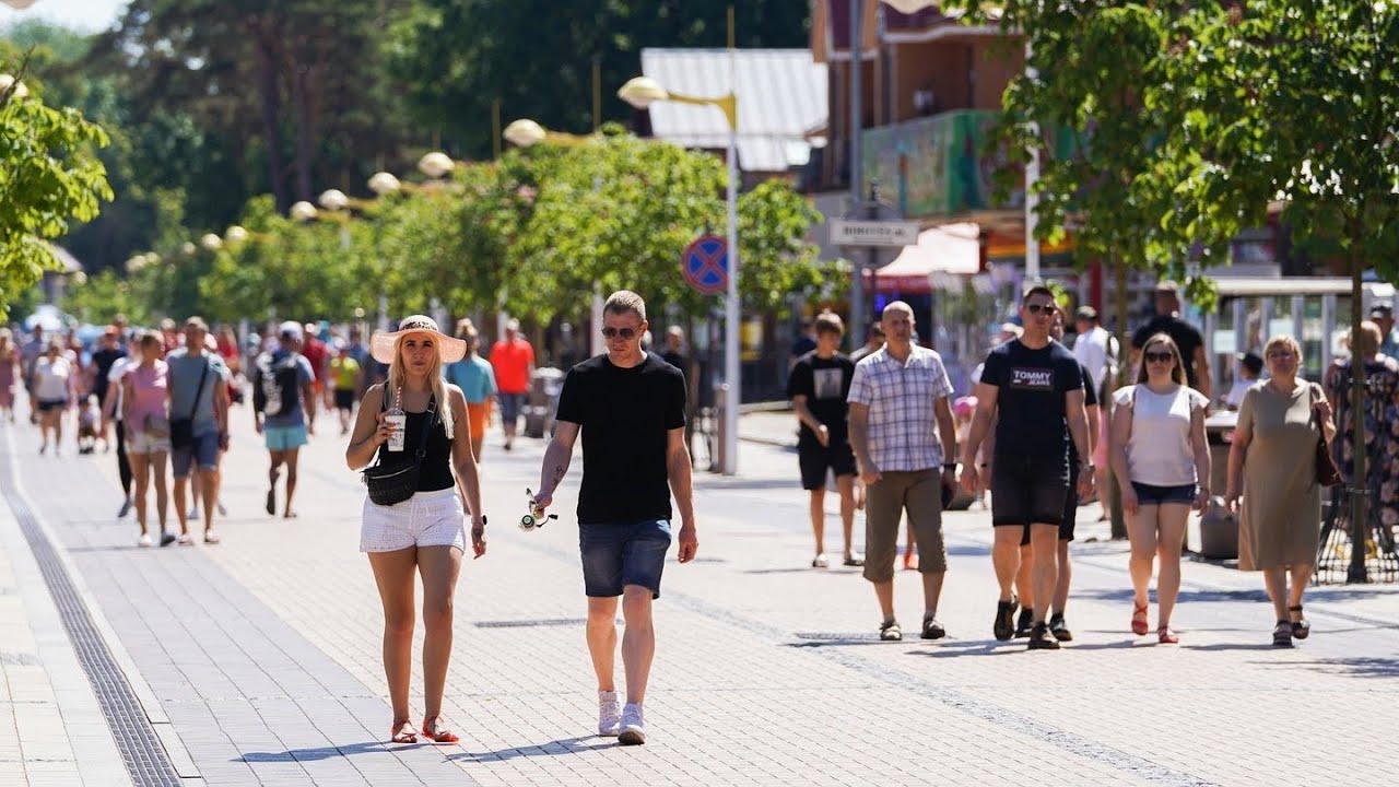 Besiruošiantiems atostogauti Palangoje siūlo paskubėti: apgyvendinimo vietos sparčiai tirpsta
