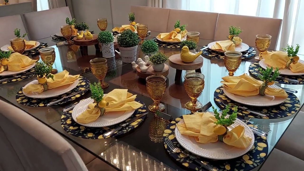 Mesa posta  almoço de domingo  decoração de  limão siciliano