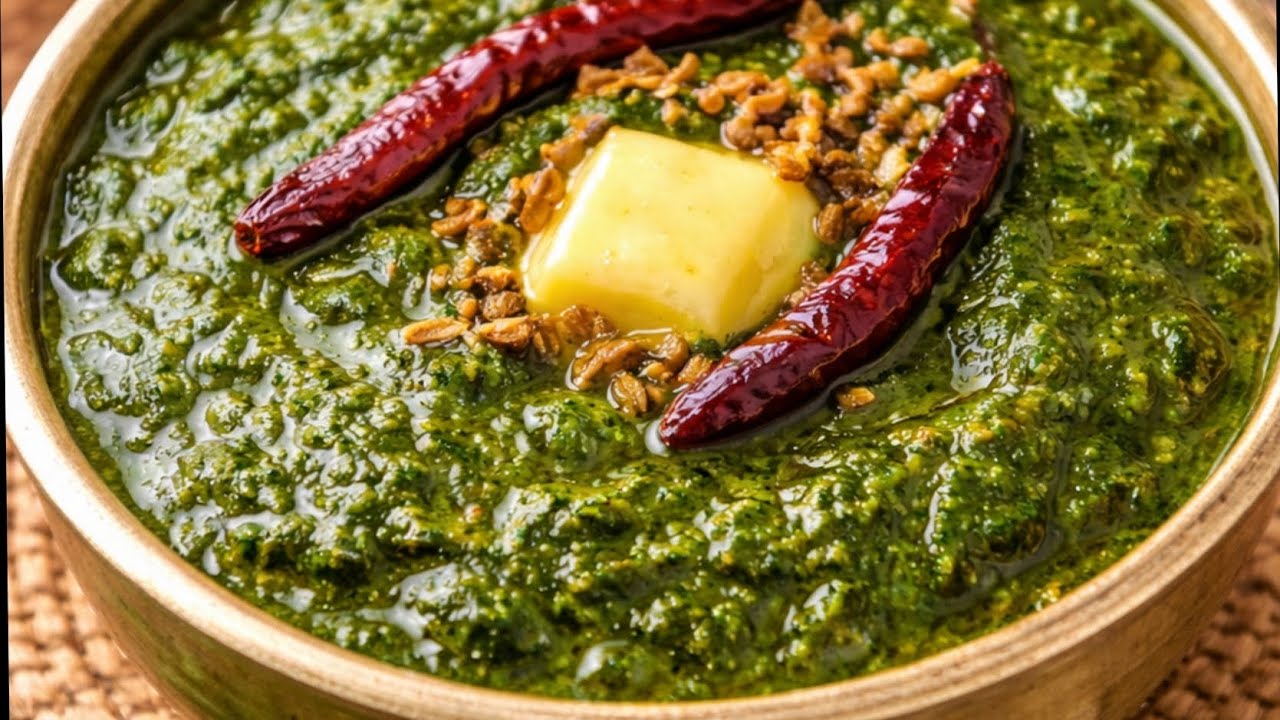 Palak Ka Saag Recipe | Desi Style Palak Saag | Healthy Veg Recipe | Cook with Madhuri