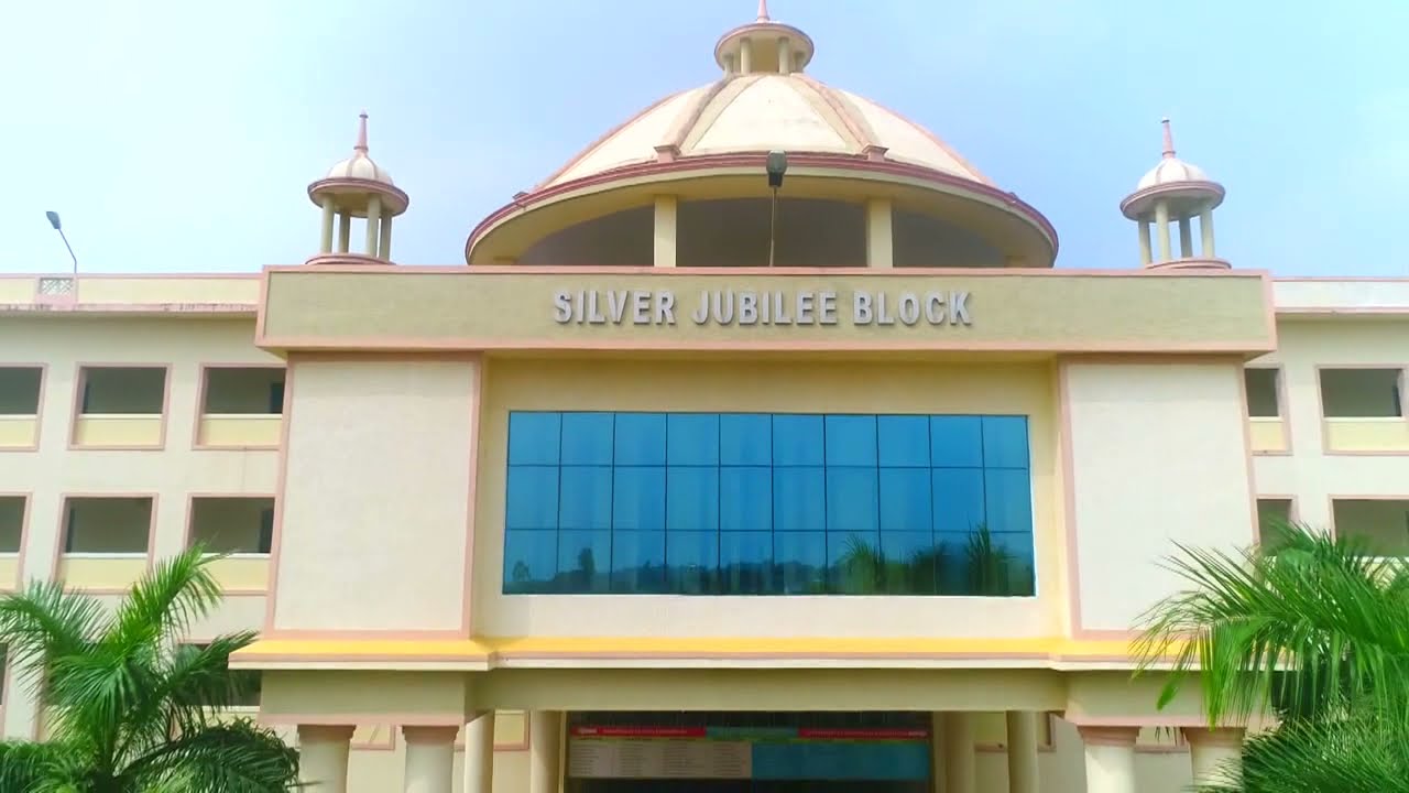 RVR & JC College Campus Life