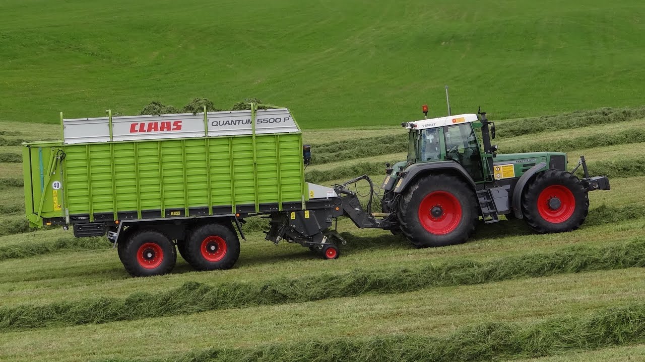Lohnunternehmen Rupp - Gras einfahren mit Ladewagen