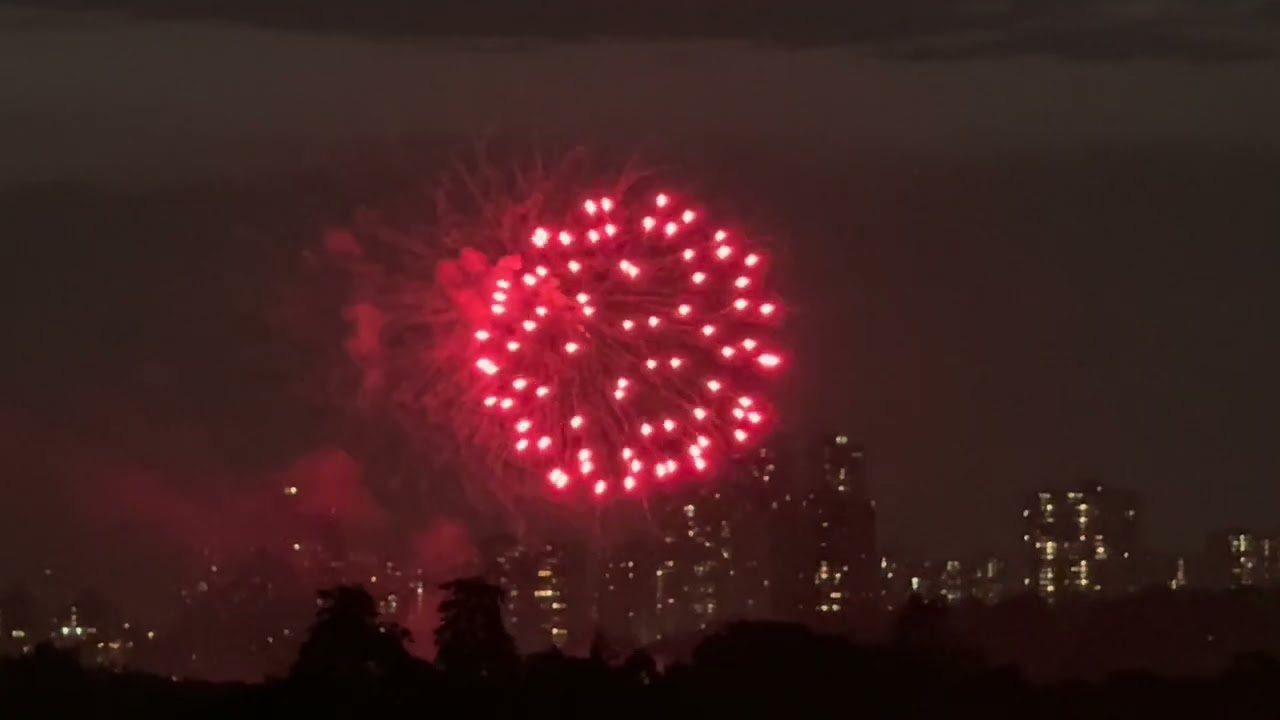 07012023 AMAZING FIREWORKS ON CANADA DAY | Rod N Reel | V1.28