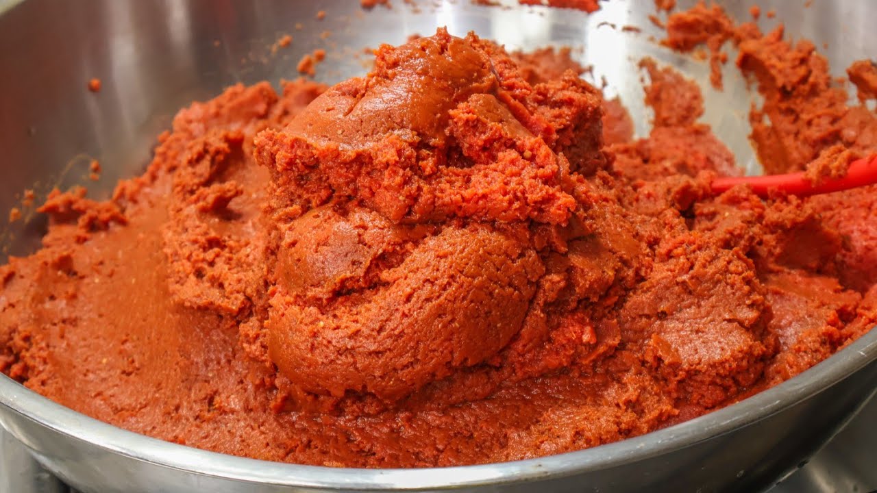 Make BEST Homemade Tomato Paste Using This Recipe