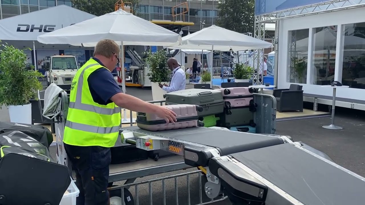 GSE Expo Europe Tail Loader Power Stow