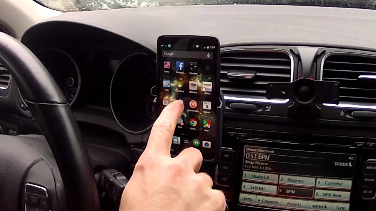 Droid Turbo Qi Car Dock - Wireless Charging