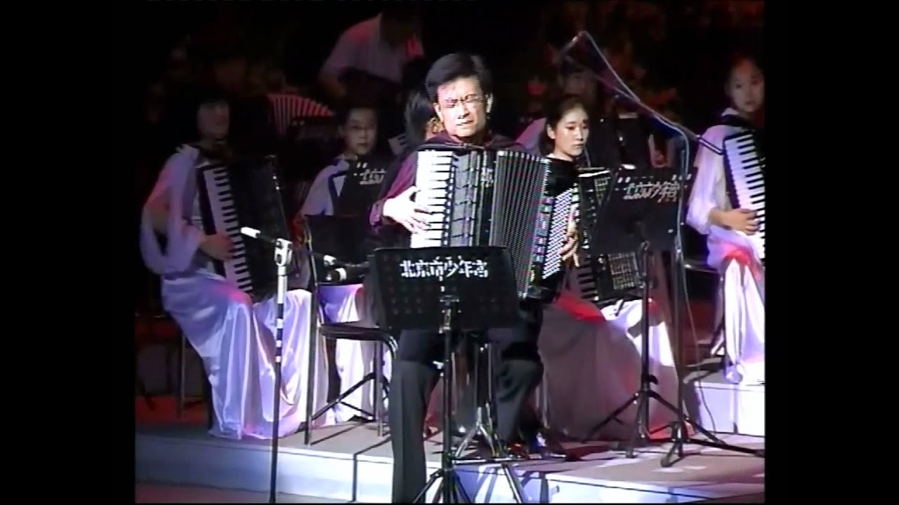 手風琴樂團 - Pink Panther (頑皮豹)  - Chinese Youth Modern Accordion Music Band.