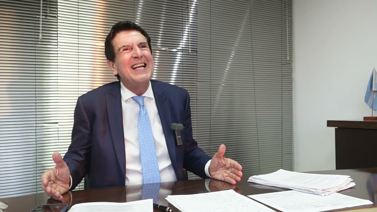 Carlos Melconian: “Esto se incubó por razones estrictamente económicas y la política corrió el velo”