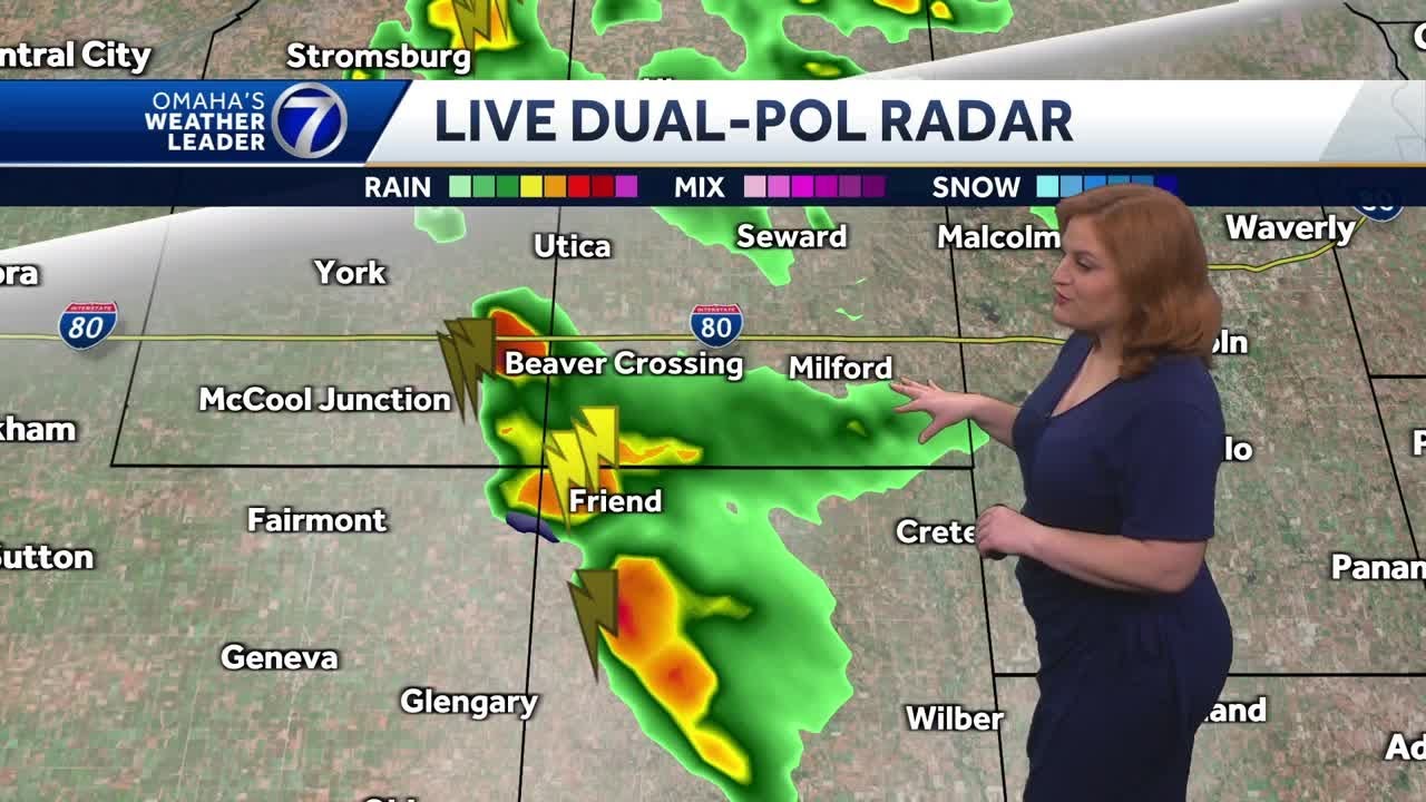 Scattered showers, few storms Saturday for Omaha-area