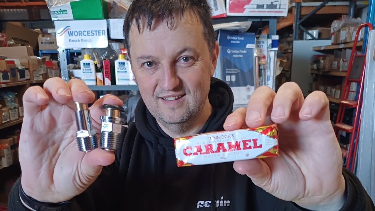 Самозакрывающиеся патрубки для радиаторов для #сантехников 🫨 Больше никаких отложений на коврах ✅️