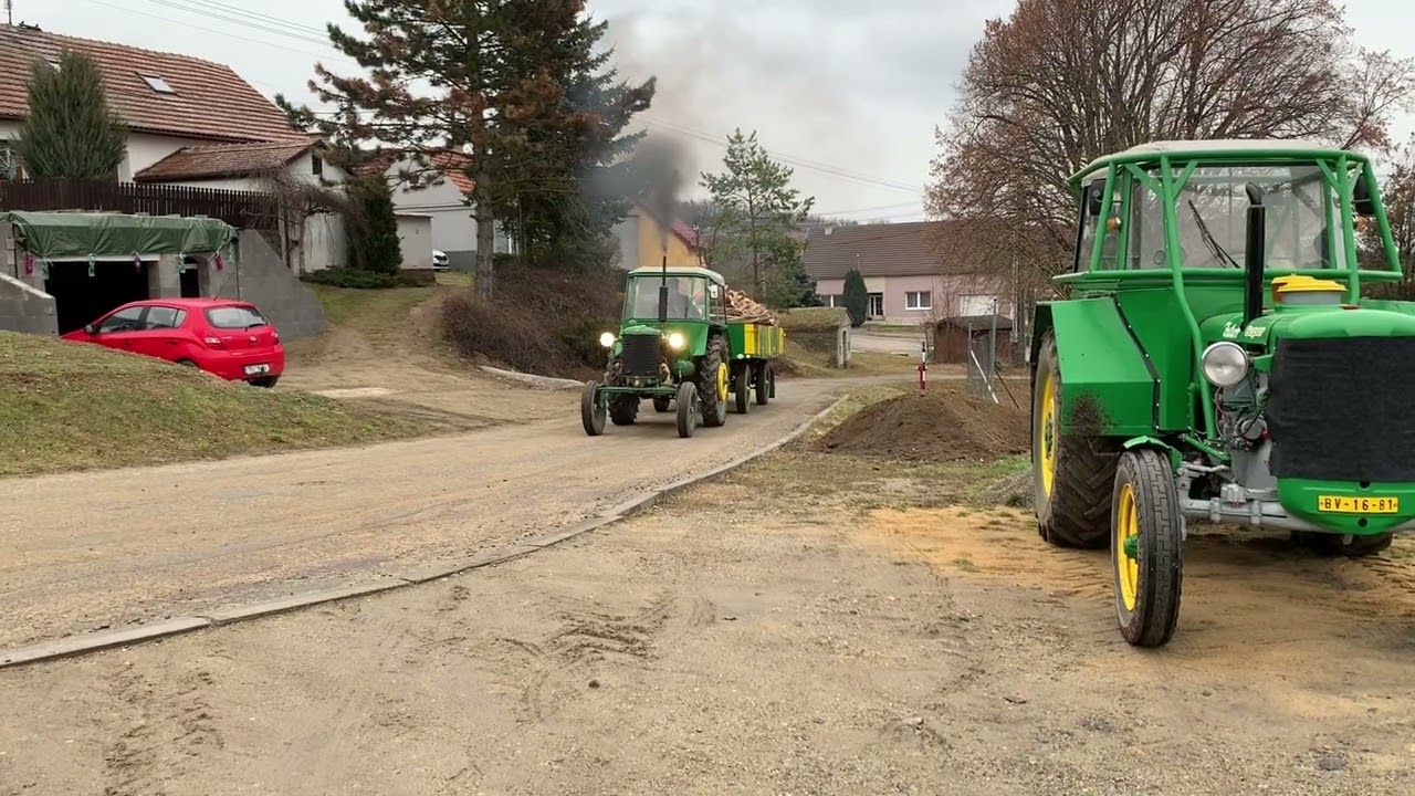 Zetor 25k dal&scaron;&iacute; v&yacute;jezd do kopce