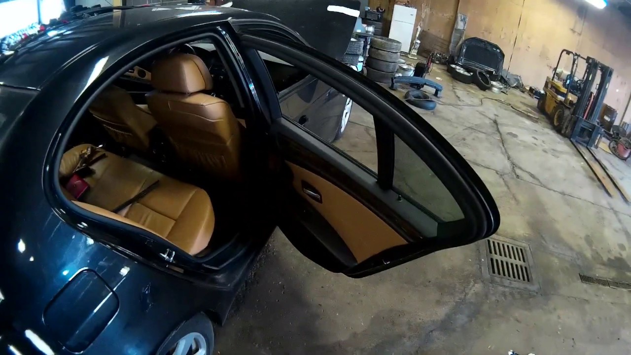Разборка задней двери BMW E60 (2004-2010)