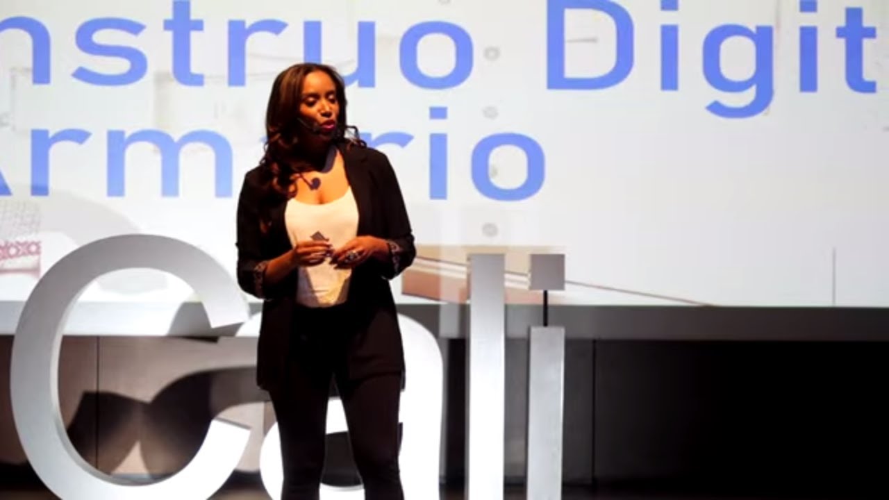 Pornografía infantil: El monstruo digital del armario | Elka Milena Quintana Murillo | TEDxCaliWomen