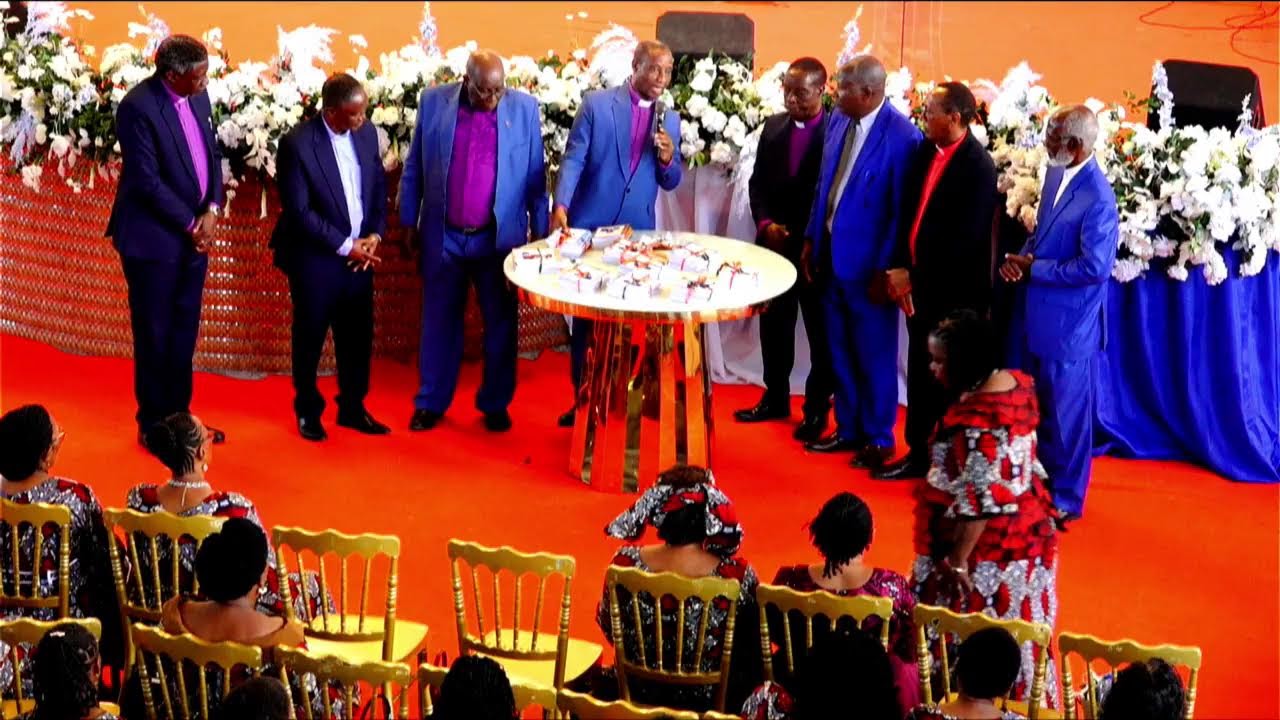 Ibada Maalum ya shukrani ya Kustaafu kwa mchungaji Philemon Tibanenason