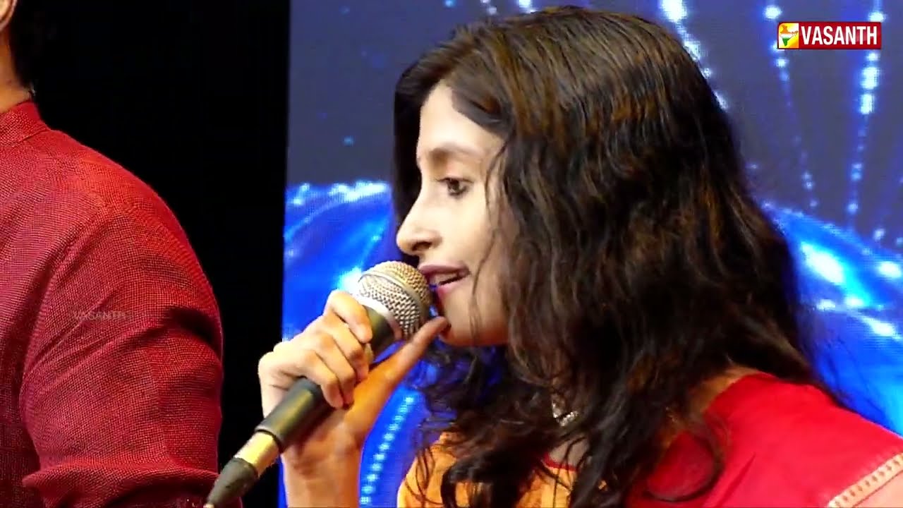 காதல் கடிதம் தீட்டவே | kadhal kaditham | Unni Menon's Nadhiyae Nadhiyae Music Concert | Vasanth TV