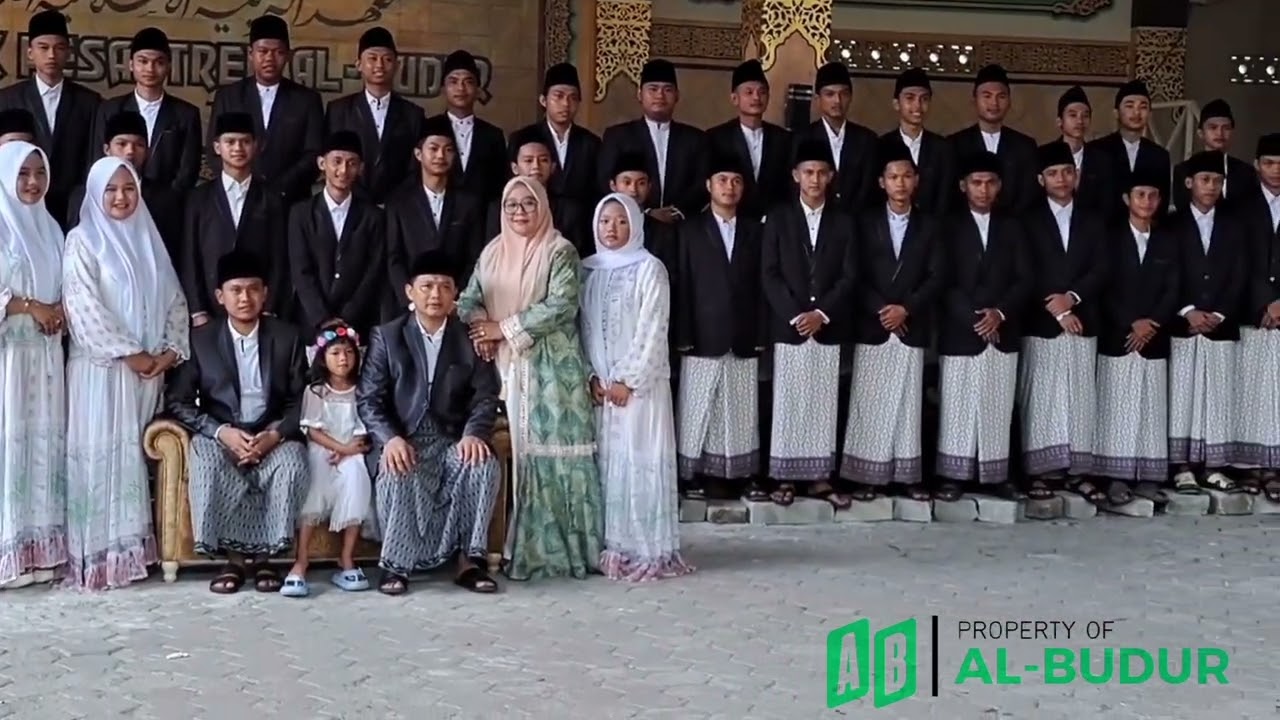 PESERTA KHOTMIL QUR'AN QIRO'AT HAFASH DAN SAB'AH ANGKATAN XVII PONPES AL-BUDUR CISOKA TANGERANG