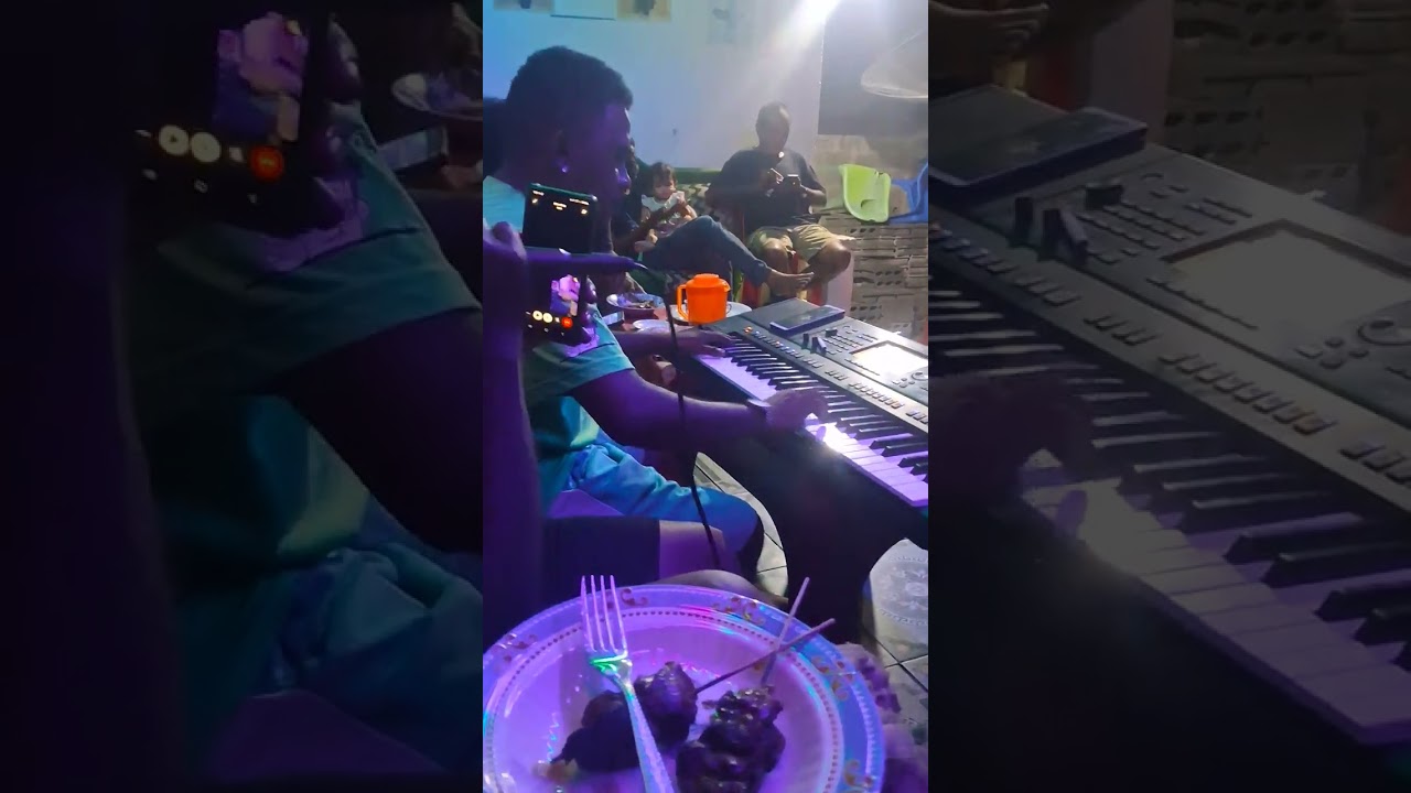 HAKMATEK IHA TEMPO KALAN HAMUTUK HO MAUN ALIN ADAY HO DAGO🎹(ADAY COVER)