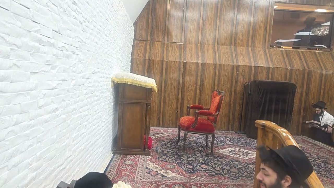 תפילת שחרית עם הרבי שליט