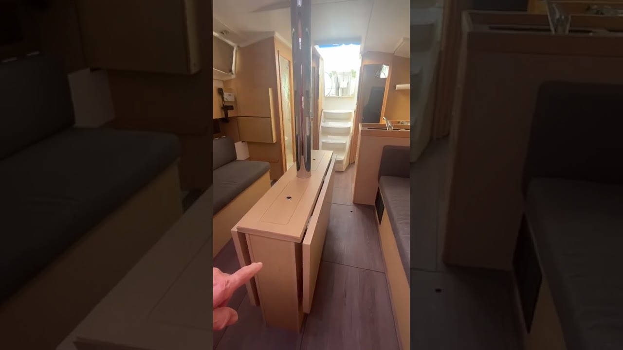 Продается яхта Beneteau 38.1 2017 года выпуска.