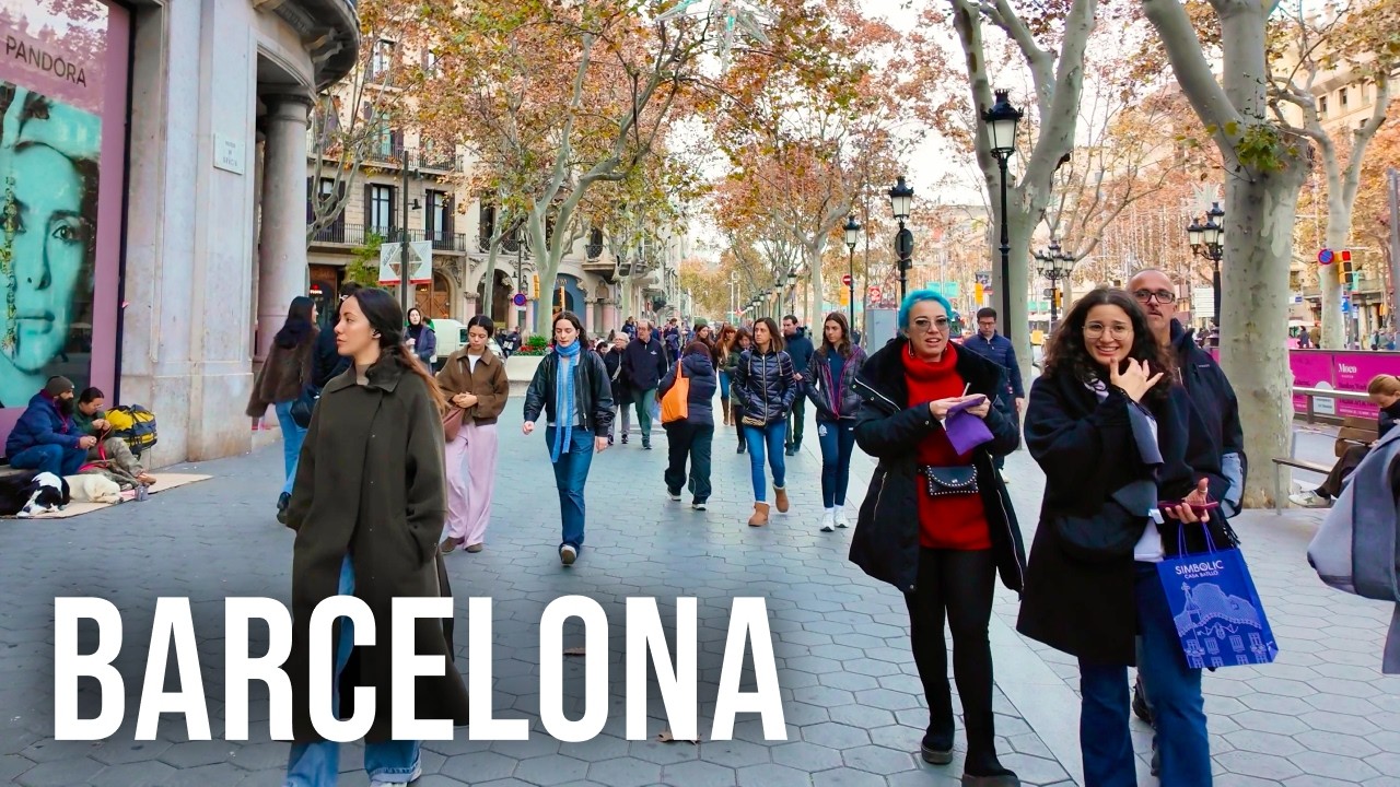 Barcelona, Spain Walking Tour 🇪🇸 Paso de Grácia and la Sagrada Família