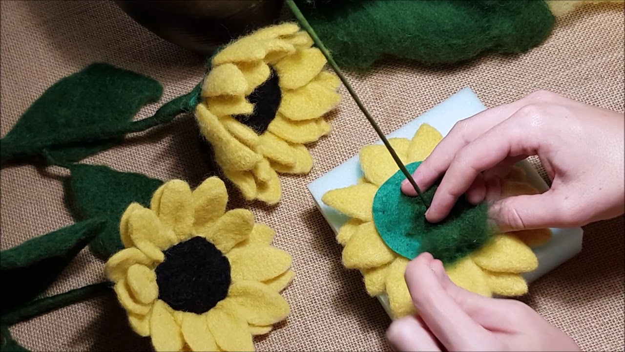 How to make a sunflower? Needle felting futorial. Needle felt flower.