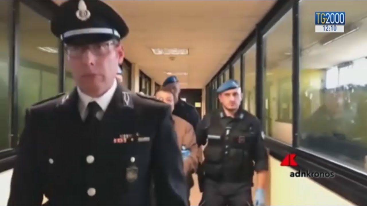 Battisti, video del Ministro Bonafede: dopo le critiche arrivano le denunce