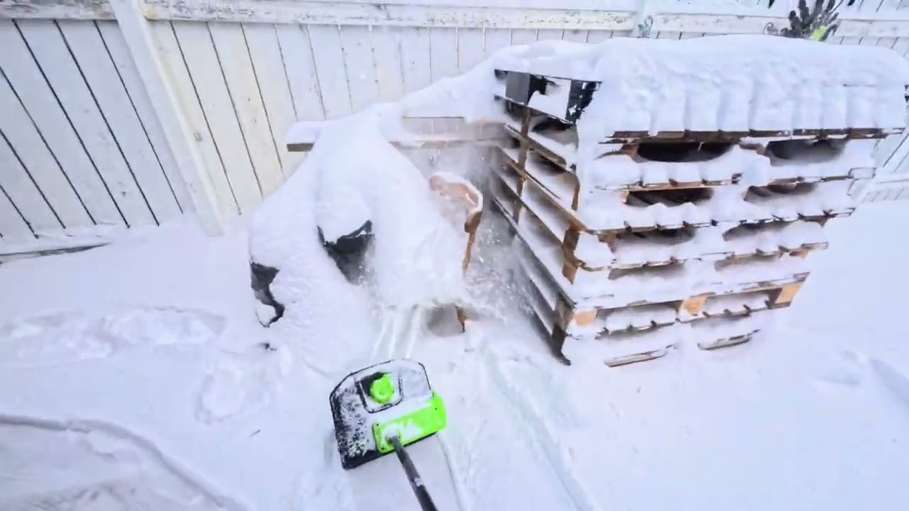 Shoveling the snow with this Greenworks 80V electric snow shovel 