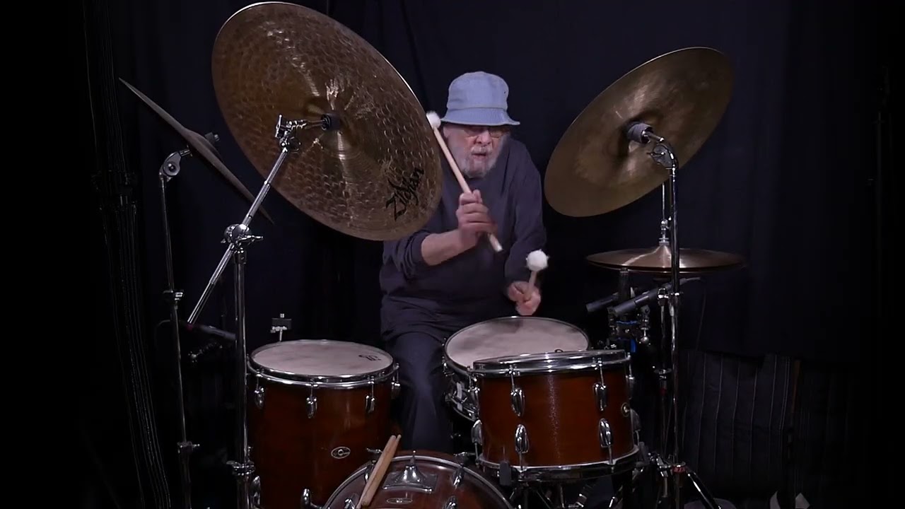Muffled Perceptions  -  Free Jazz Drum Solo