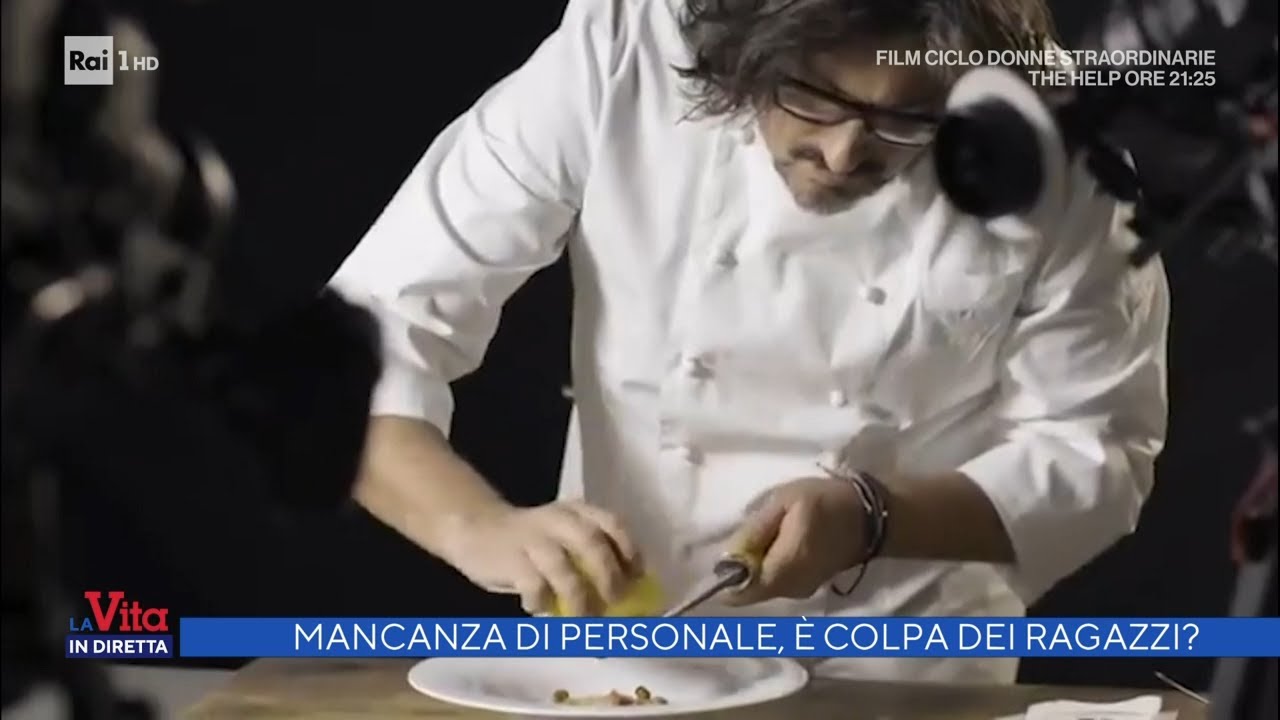 Mancanza di personale, è colpa dei ragazzi? - La vita in diretta 20/04/2022