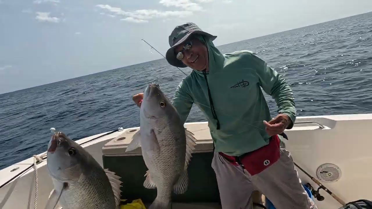 Rockpile fishing for big Mangrove snapper in 100ft off St Pete.