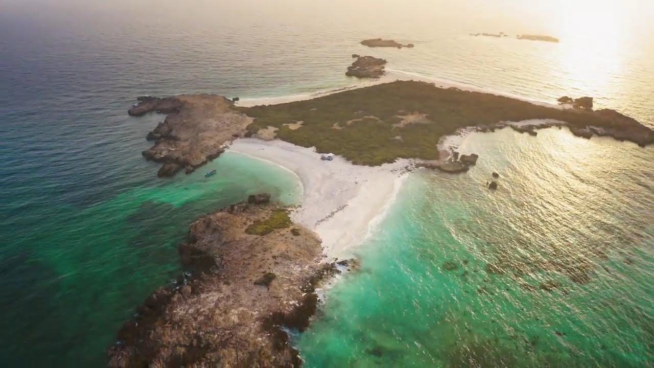 Stunning Drone Footage of Dominant Island in Oman | Aerial 4K Paradise