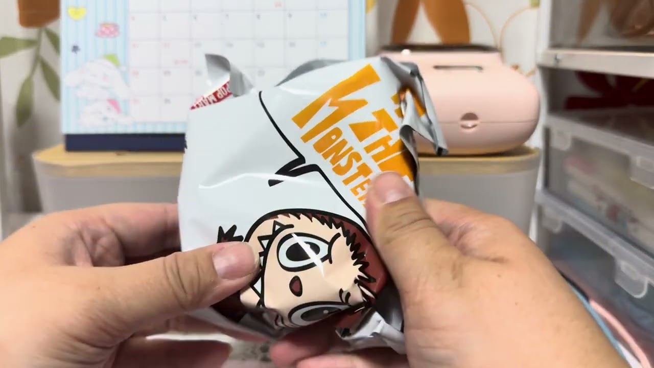 ラブブのフィギュア開封🎁